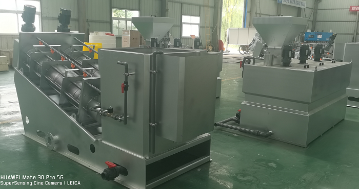 疊螺機、全自動(dòng)加藥裝置加工中