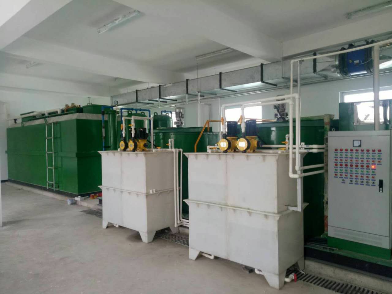 工業(yè)污水處理設備想運作，需滿(mǎn)足哪些條件